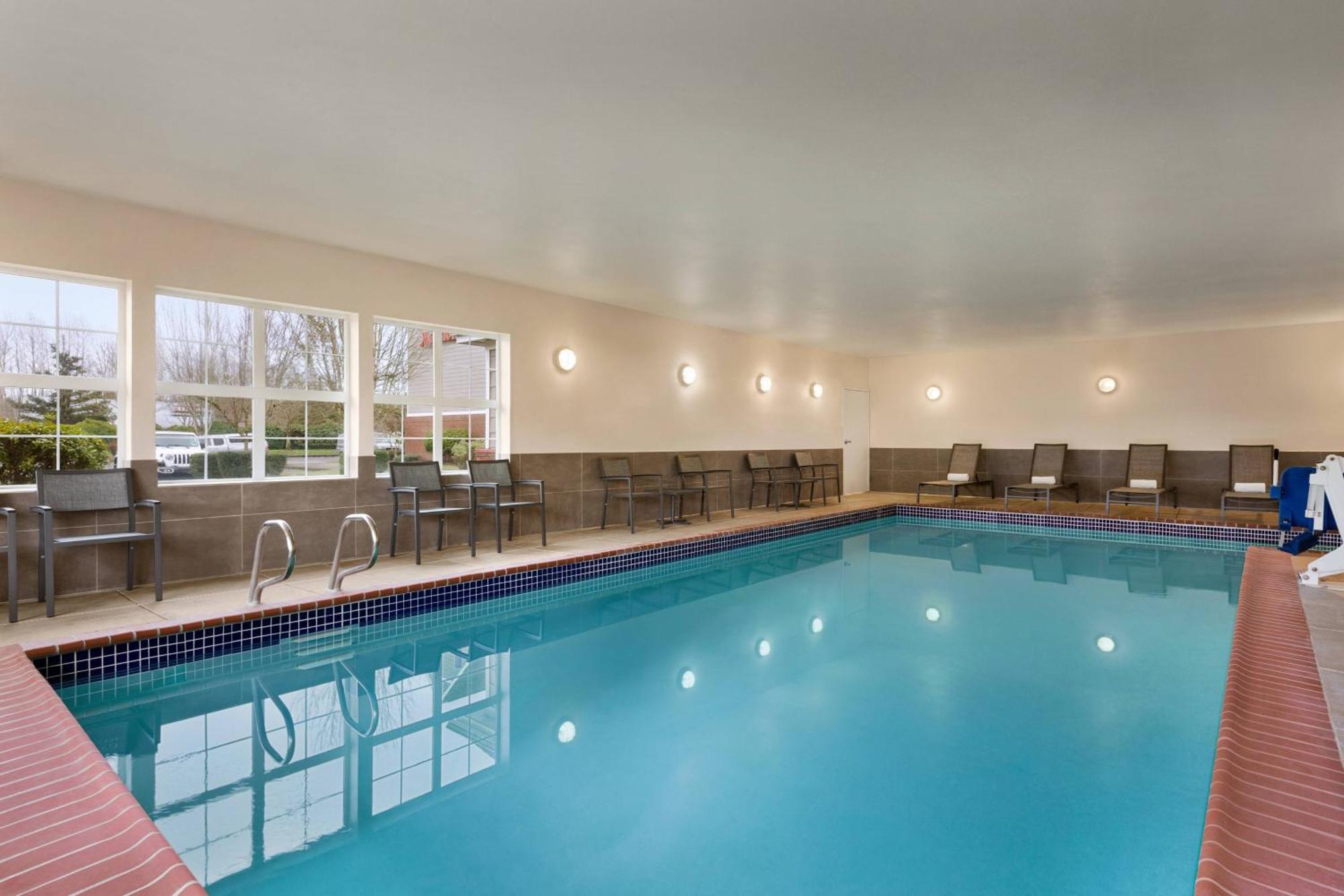 Residence Inn Salem Bagian luar foto