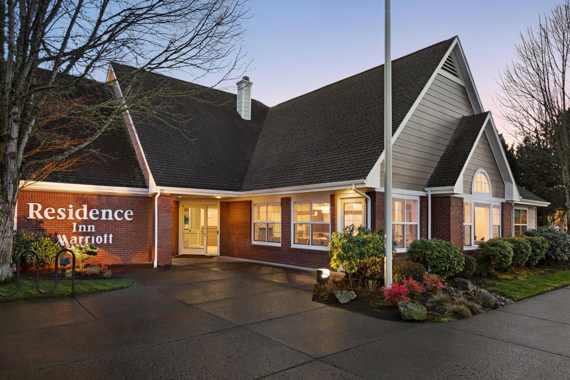 Residence Inn Salem Bagian luar foto